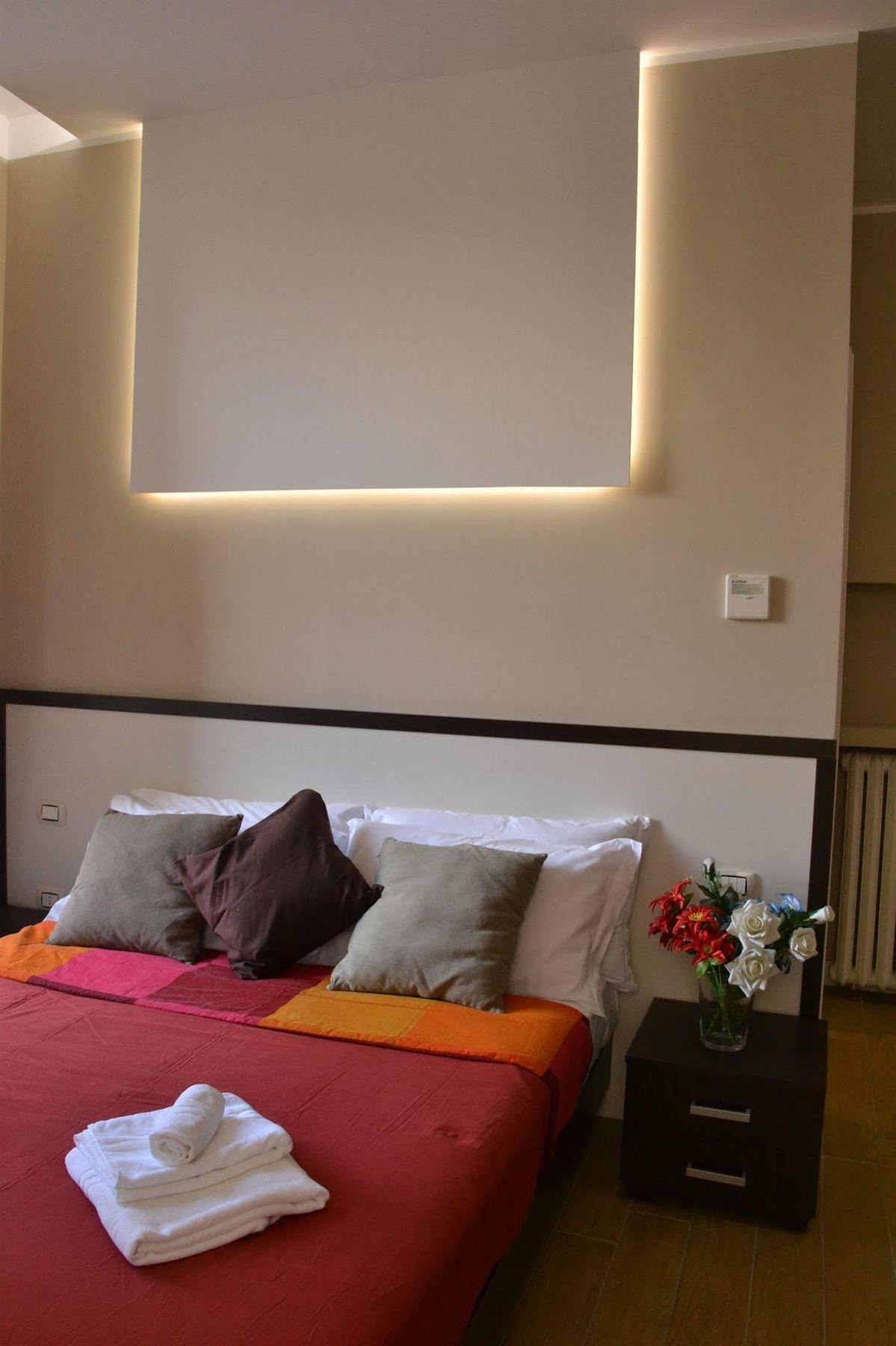 The Wesley Rome Hotell Exteriör bild